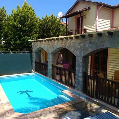 Marry Villa